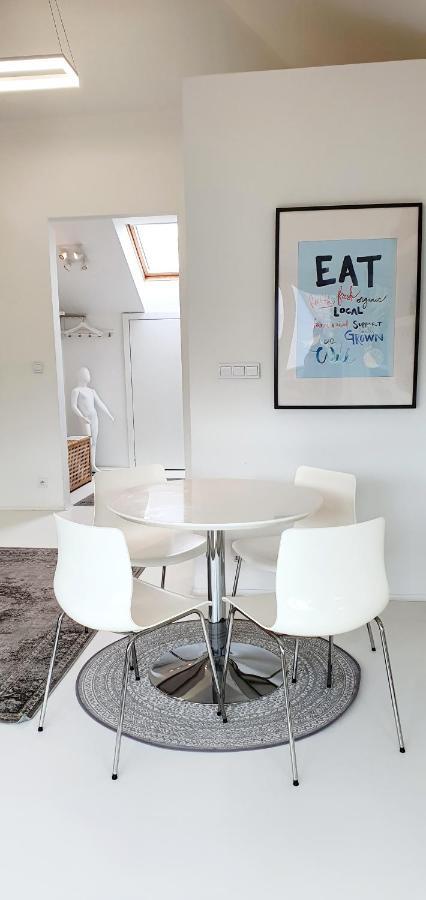 Loft 85 M2 Wilanow Krolewski Self Checkin Warsaw Luaran gambar